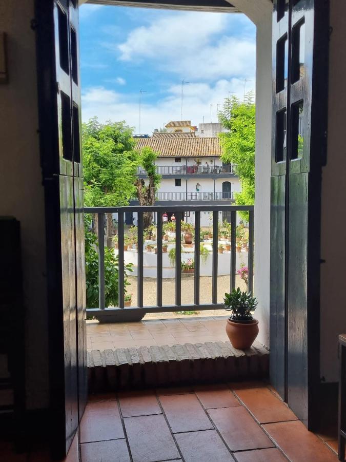 Apartamento Con Patio Sevillano Sevilha Exterior foto