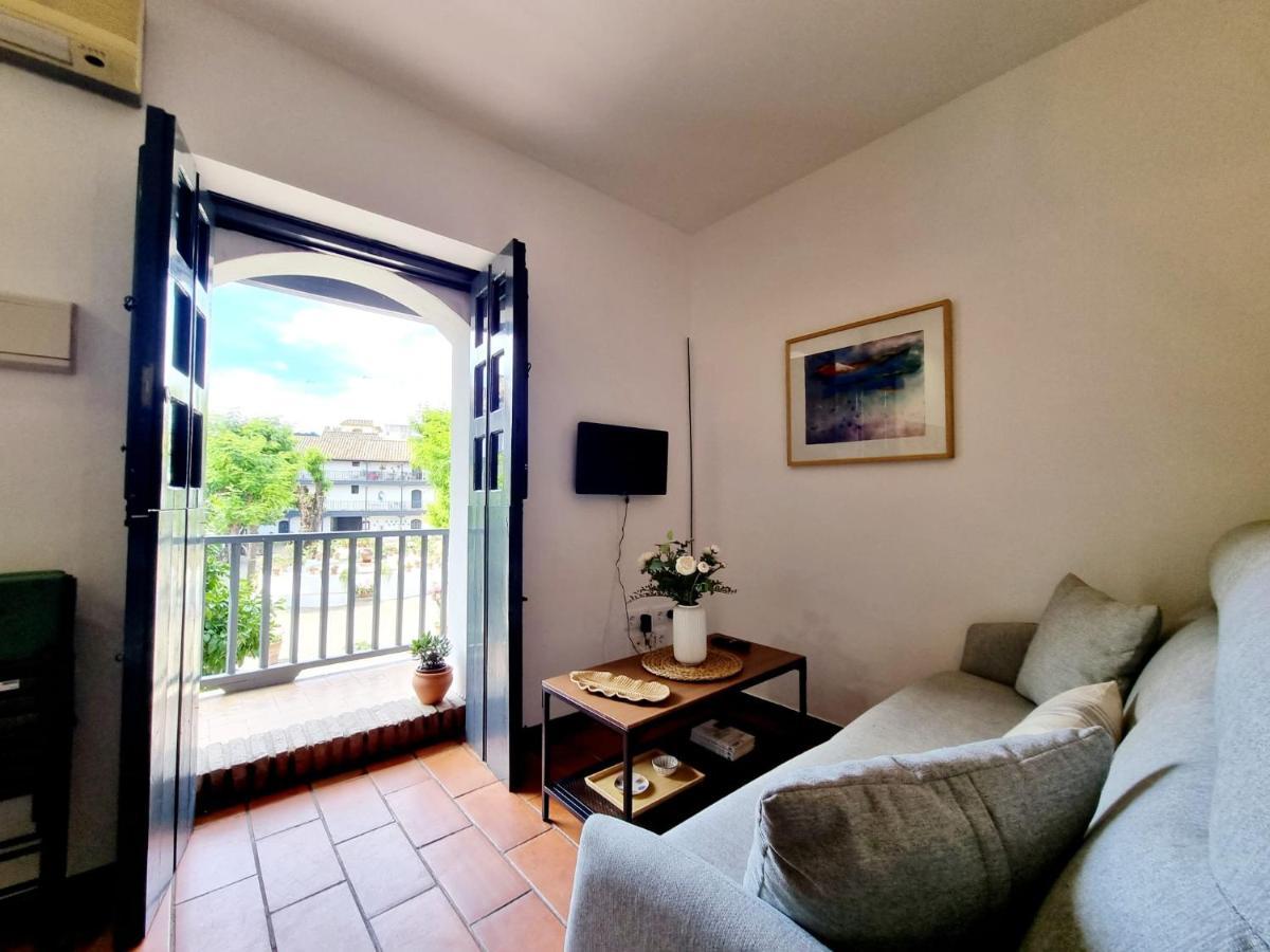 Apartamento Con Patio Sevillano Sevilha Exterior foto