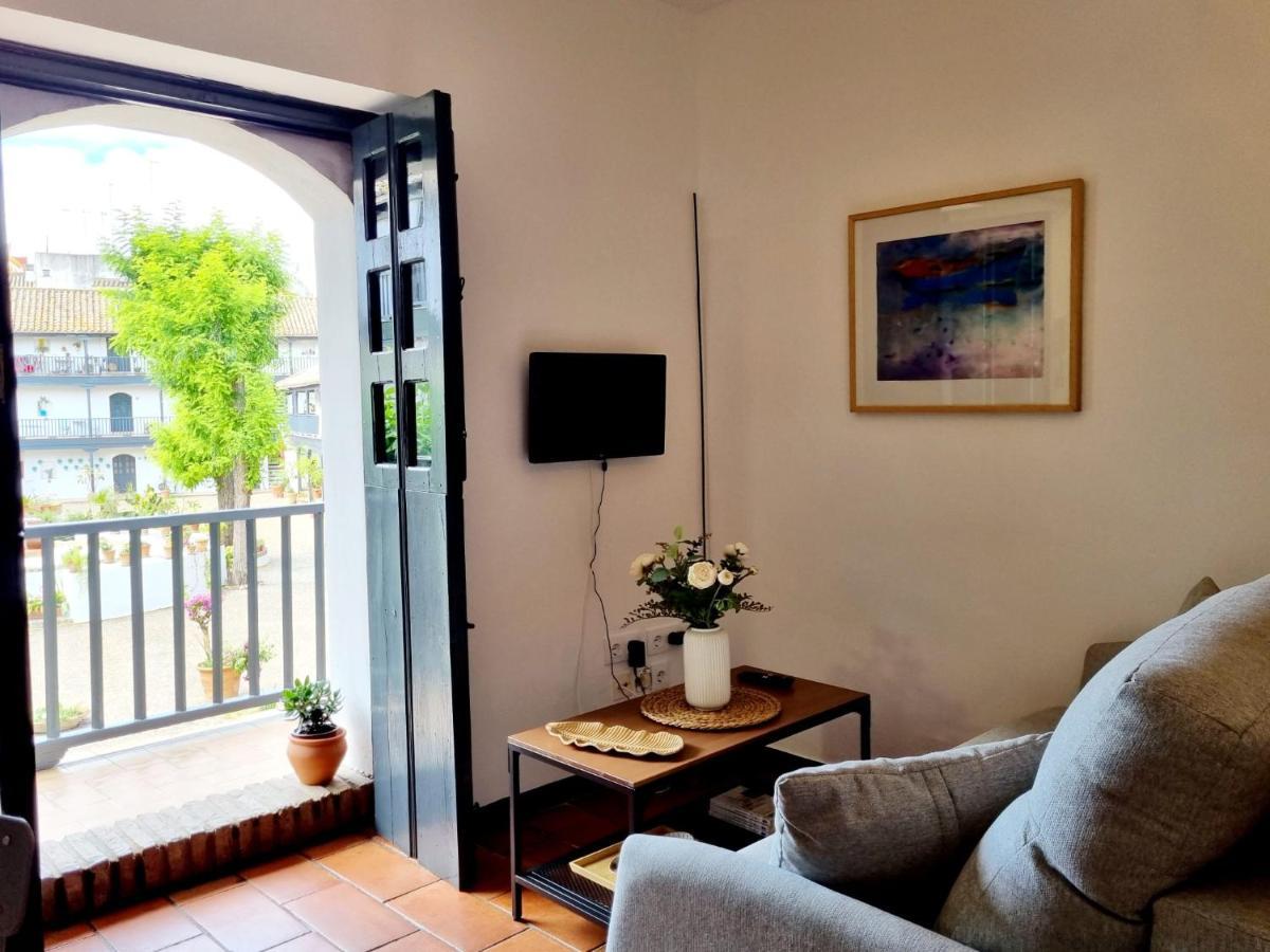 Apartamento Con Patio Sevillano Sevilha Exterior foto
